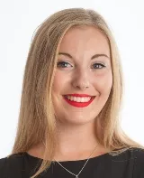 Alice Young headshot.