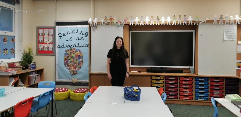 Corinne Holmes classroom zoomed out.