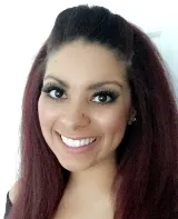Danielle Morris headshot.