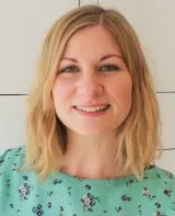 Karen Pearson headshot.