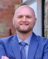 Rob Potts headshot .