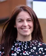 Sarah O'Mahony headshot .