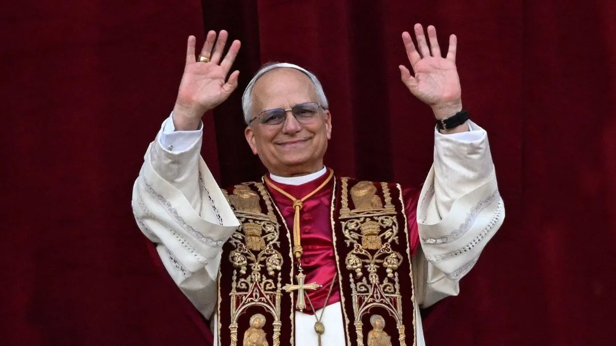 A picture of Pope Leo XIV.