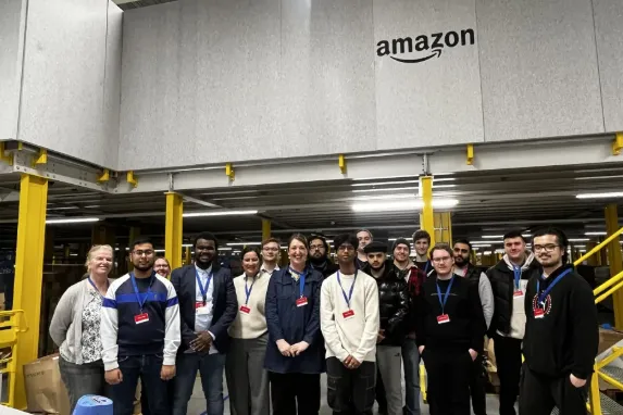 Image of Computer Science students visiting Amazon..