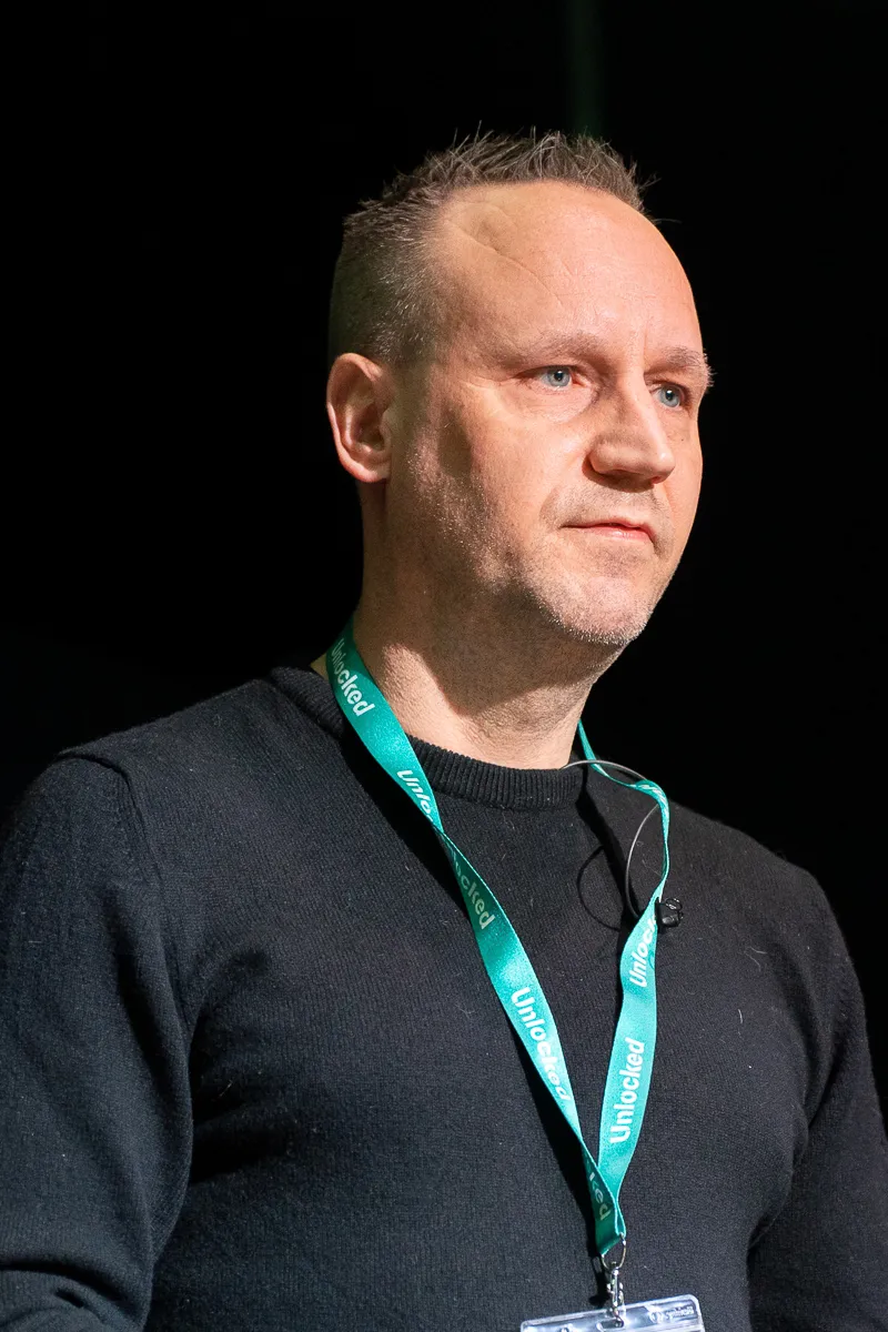 Staff profile photo of lecturer, Russell Woodfield..