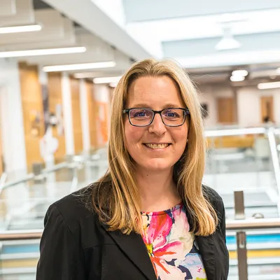 Profile photo of Dr Linda Walz FHEA.