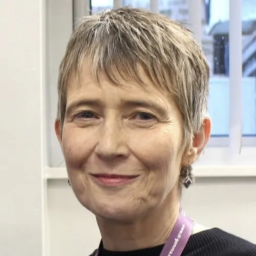 Profile photograph of Kerry Jackson.