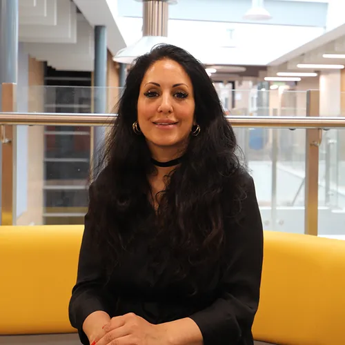 Profile photo of Syra Shakir.