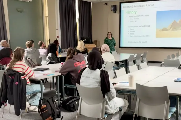 Image of Dr Margarita Gomez Escalada at the School of Health and Life Sciences Research Conference.